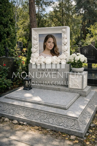 Памятники Фото скульптур nSKU26018 фото