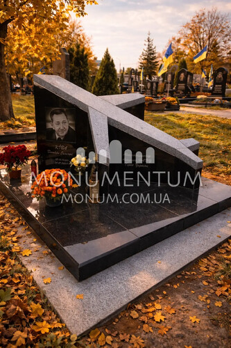 Пам'ятники Фото скульптур nSKU26053 фото